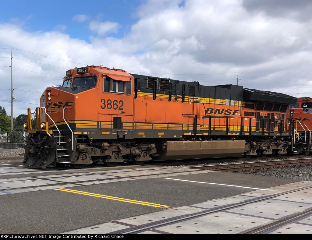 BNSF 3862